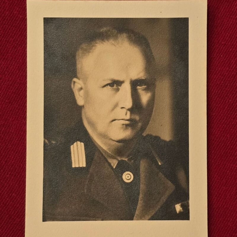 20250513_151307.jpg WW2 Nazi German NSDAP Political Leader w NSDAP Golden Party members badge Photo