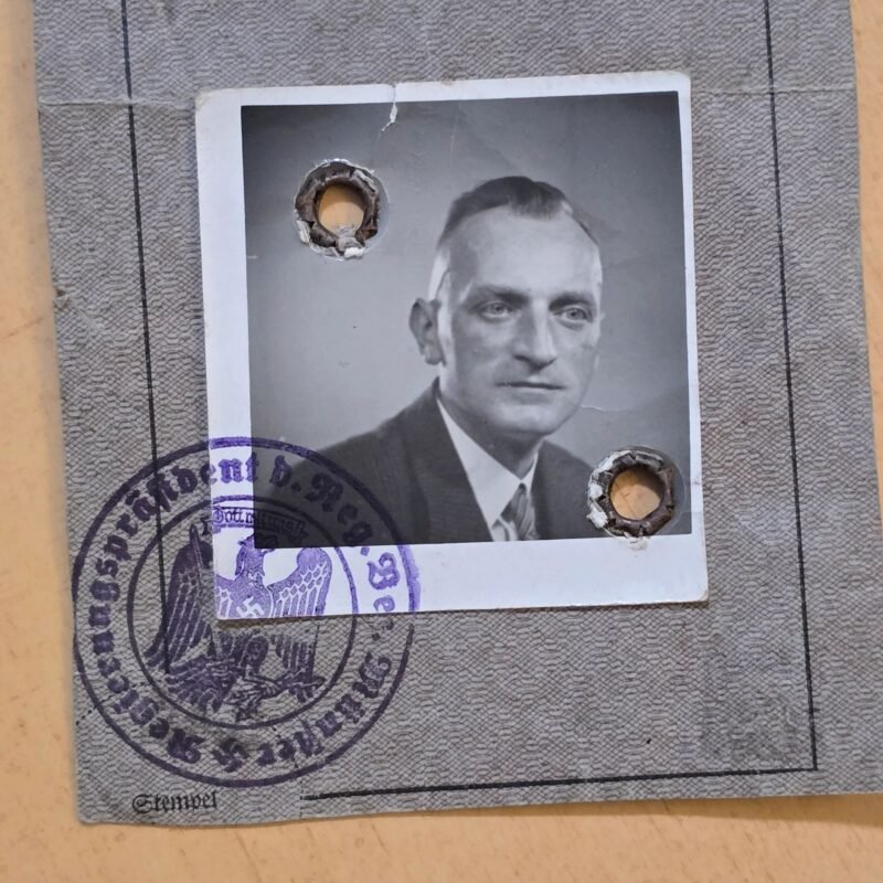 20260612_155144.jpg WW2 German Mens Photo ID w Swastika Eagle Ink Stamp ID Book Cutout