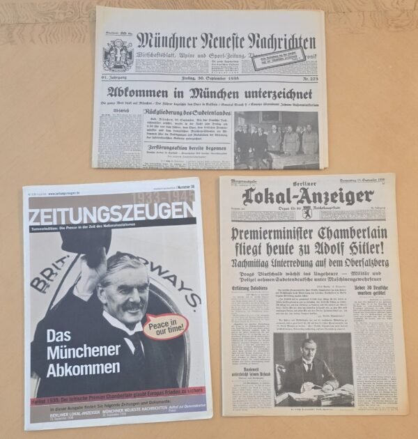 20260613_143307.jpg Third Reich Adolf Hitler Chamberlain Munich Conference Newspaper lot WW2 German reprints