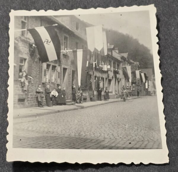 20260621_155341.jpg Interesting Rare Early NSDAP Swastika Flag Parade Photo WW2 German Third Reich Era