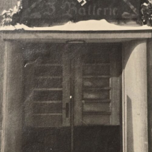 20260621_155720.jpg Original WWII Luftwaffe 3. Swastika Eagle Batterie Barracks Entrance Photo Flak Unit Sign German Photo