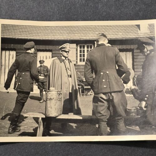 20260621_155833.jpg Adolf Hitler Lookalike! :) Early Nazi German Transitional period 1932/34 Landwehr (Army Reserve) Photo