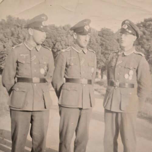 20260714_203040 WWII German Photo – Highly Decorated Wehrmacht Soldiers EK1 EK2 Iron Cross + Wound & Assault Badges