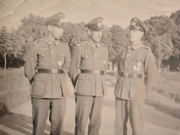 20260714_203040 WWII German Photo – Highly Decorated Wehrmacht Soldiers EK1 EK2 Iron Cross + Wound & Assault Badges