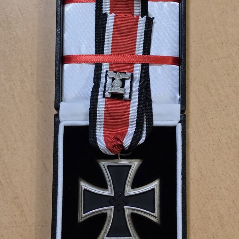 20260720_192714 WW2 German 1939 Iron Cross 2nd Class EK2 w/ Spange & LDO Case