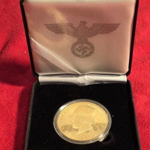 aaa1.jpg WWII German Third Reich 14th Panzer Division 24K Gold Medal Medallion Stalingrad