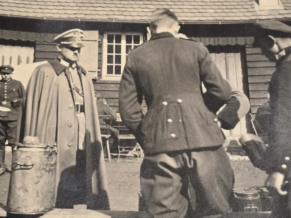 adolf-hitler-lookalike-early-nazi-german-transitional-period-1932-34-landwehr-army-reserve-03-dacfa98f Adolf Hitler Lookalike! :) Early Nazi German Transitional period 1932/34 Landwehr (Army Reserve) Photo