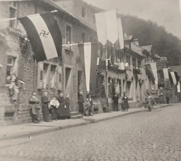 interesting-rare-early-nsdap-swastika-flag-parade-photo-ww2-german-third-reich-era-02-910856a5 Interesting Rare Early NSDAP Swastika Flag Parade Photo WW2 German Third Reich Era
