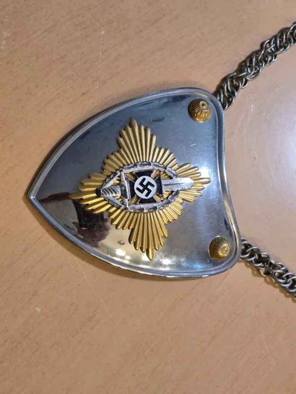 Original WWII Nazi German Third reich NSDAP NSKOV Veterans Flag Bearers Gorget RZM M1/52 Deschler