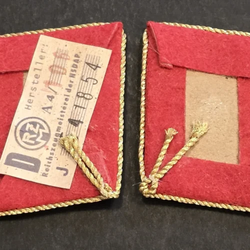 WW2 Nazi German NSDAP Political Officials Swastika Eagle Collar tabs style 2