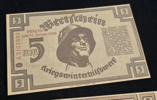 WW2 Nazi German Third Reich Steel Helmet Soldiers 5 Reichsmark Notgeld Currency Note x 2