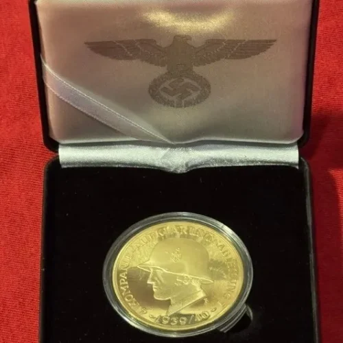 wwii-german-panzer-division-gold-medallion-4-kompanie-1939-40-boxed-01-035711b6 WWII German Panzer Division Silver Medallion 4. Kompanie 1939/40 Boxed