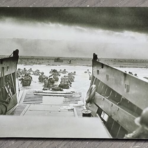 20260527_180043 WWII US American GIs Soldiers D-Day Normandy June 6 1944 Landing Craft Photo