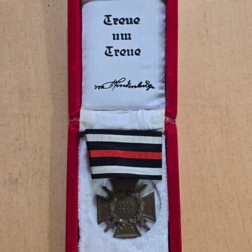 20260712_170950 WW1 Imperial German Boxed Hindenburg Honor Cross Medal w swords