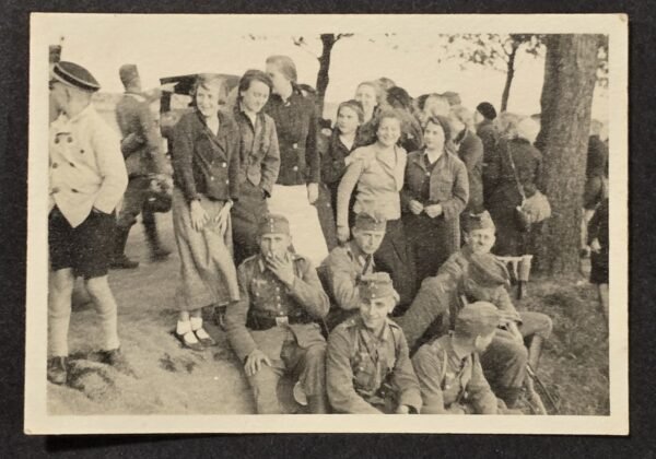 20260807_162811 WWII German Wehrmacht Soldiers HJ Hitler Youth BDM Girls Group Photo