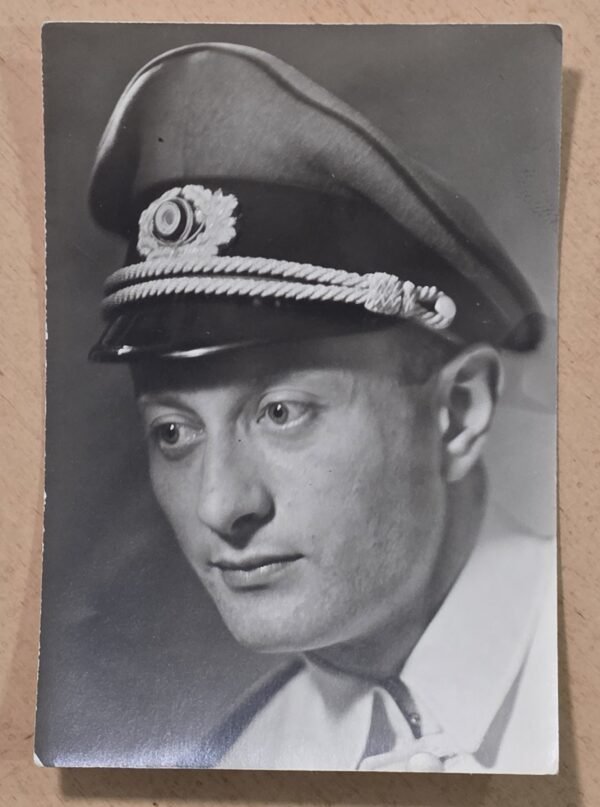 WEIRD Wehrmacht Officer w Visor Cap & No Eagle Insignia Military WW2 German War Photo