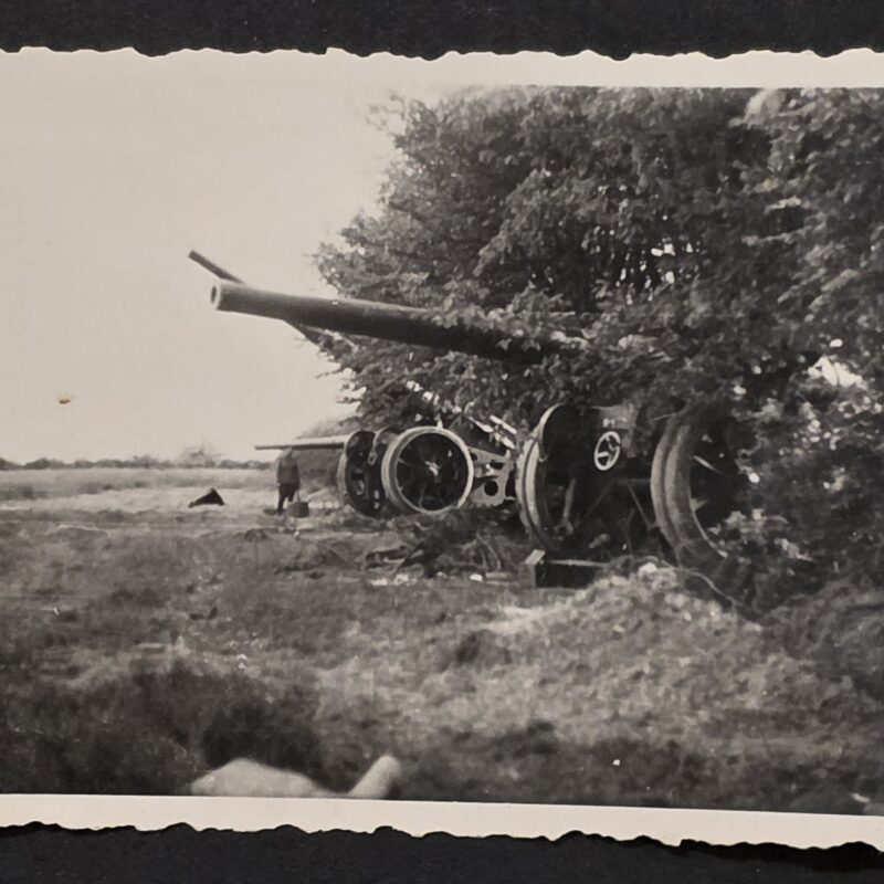 20260902_174032 WWII German Photo – Heavy Artillery Anti Aircraft Gun Cannon in Camouflaged Field Position