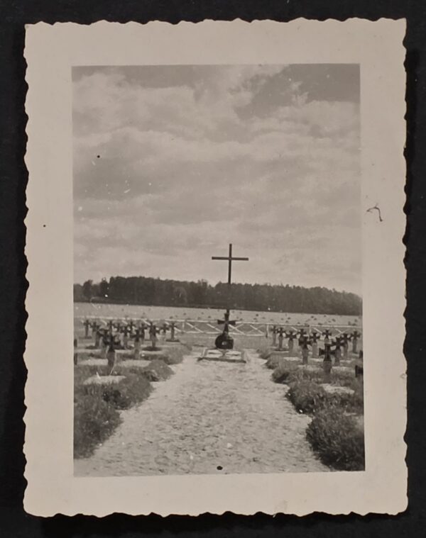 20260902_174205 KIA WWII German Photo Iron Cross Soldiers Graves Military Cemetery Fallen Soldiers