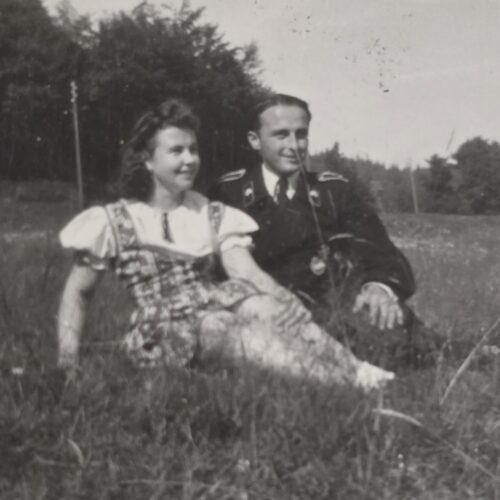 WWII German Panzer Soldier Sweetheart Photo Tanker Uniform Tank Badge Iron Cross EK1 Medal Girlfriend