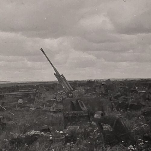 20260924_134704 WW2 German Military Photo W Flak Artillerie Cannon Anti Aircraft gun in field