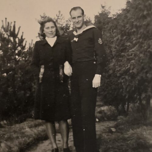 20260924_135313 Kriegsmarine Sweethearts WWII German Military Soldier w Girlfriend Photo