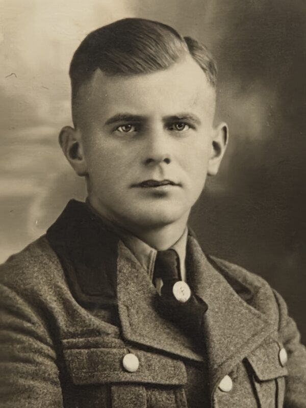 WW2 German Young RAD Soldiers Studio Portrait Photo in Uniform