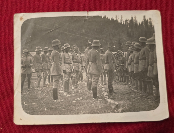 Rare Original WWII German Photo Paul von Hindenburg w Army Steel Helmet Soldiers Pickelhaube