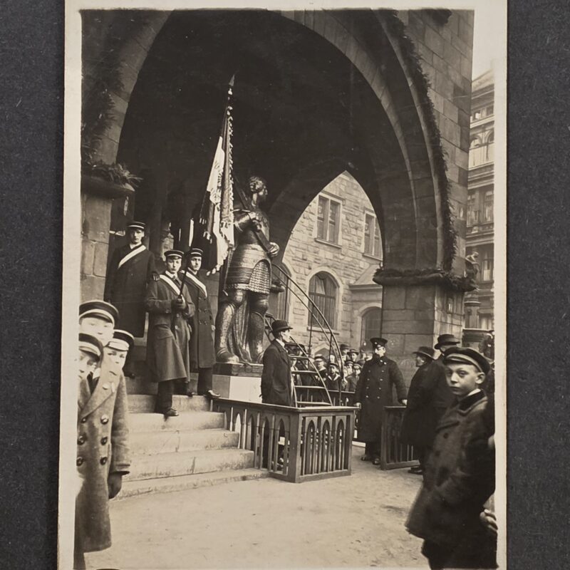 20261001_133218 WWI 1916 Dortmund Postcard German Students Org Group w Medieval Knight Statue