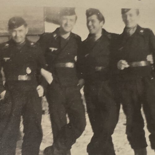 20261007_154457 PANZER TANK DIVISION SOLDIERS w BADGES MEDALS WW2 German Military Wartime Photo