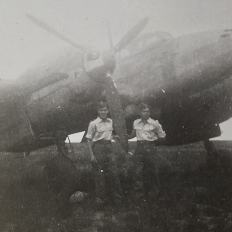Original WW2 Wartime Photo Soldiers Pilots Pose w Aircraft Airplane Plane