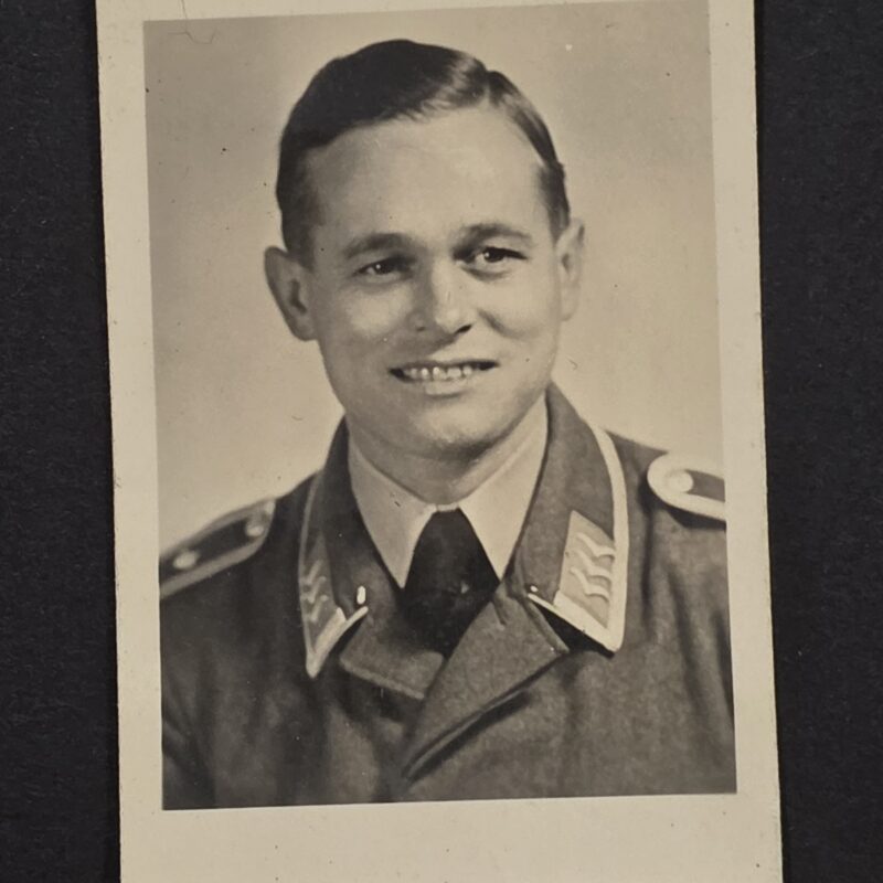 20261007_154743 LUFTWAFFE STUDIO PORTRAIT SMALL PASSPORT WW2 German Military Wartime Photo
