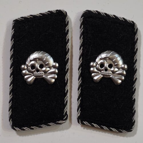 SS Schutzstaffel Panzer Tank Armored Division WW2 German Collar tabs w Totenkopf Skulls
