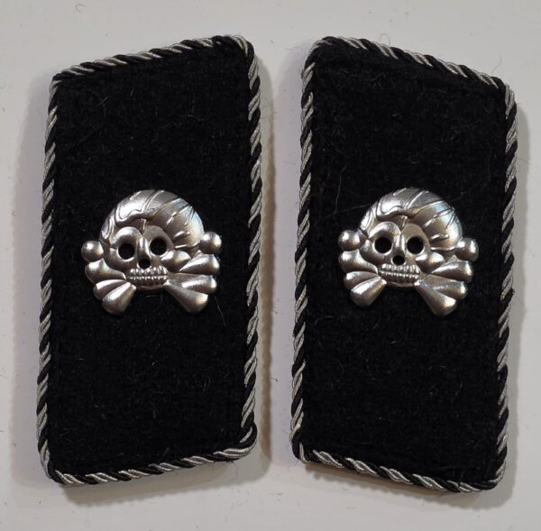 SS Schutzstaffel Panzer Tank Armored Division WW2 German Collar tabs w Totenkopf Skulls
