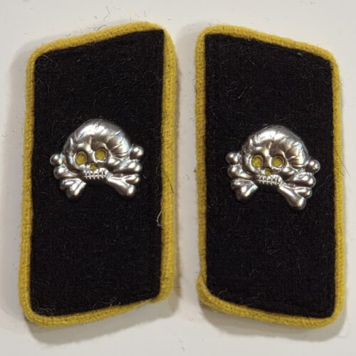 20261008_202206 Heer EM Recon Unit Panzer Tank Armored Division WW2 German Collar tabs w Totenkopf Skulls