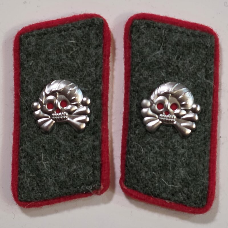 Wehrmacht Heer STUG Panzer Tank Armored Division WW2 German Collar tabs w Totenkopf Skulls