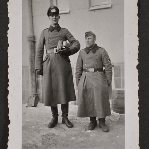 20261010_125231 TALL MAN SMALL MAN! WW2 German Wehrmacht Humorous Military Photo